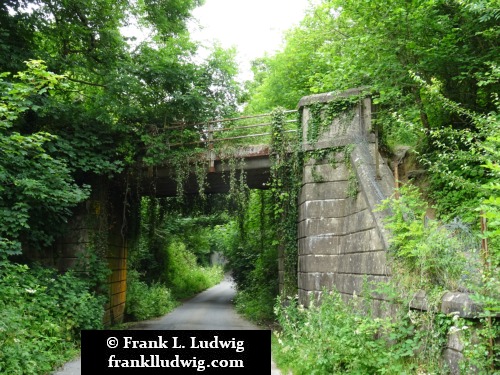 Waterford, Old Red Iron Bridge